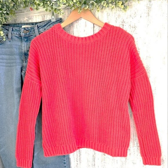 Express Women's Sweater Size Medium Vibrant Pink Long Sleeves Tight Knit Fall - Picture 1 of 13